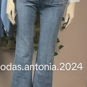 Pantalón campana bolsillo